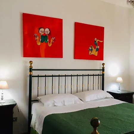 Sa Mama E Su Sole Apartment *